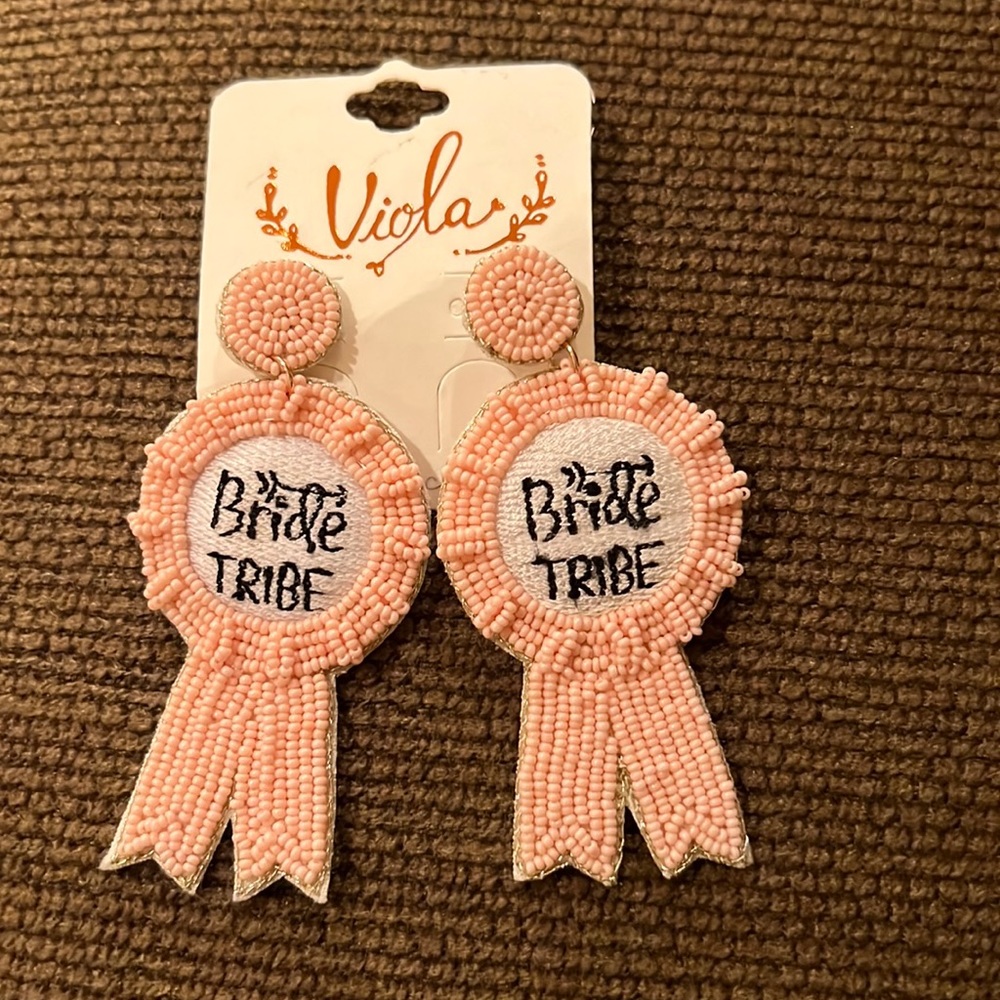 Beautiful , pink "Bride tribe" earrings